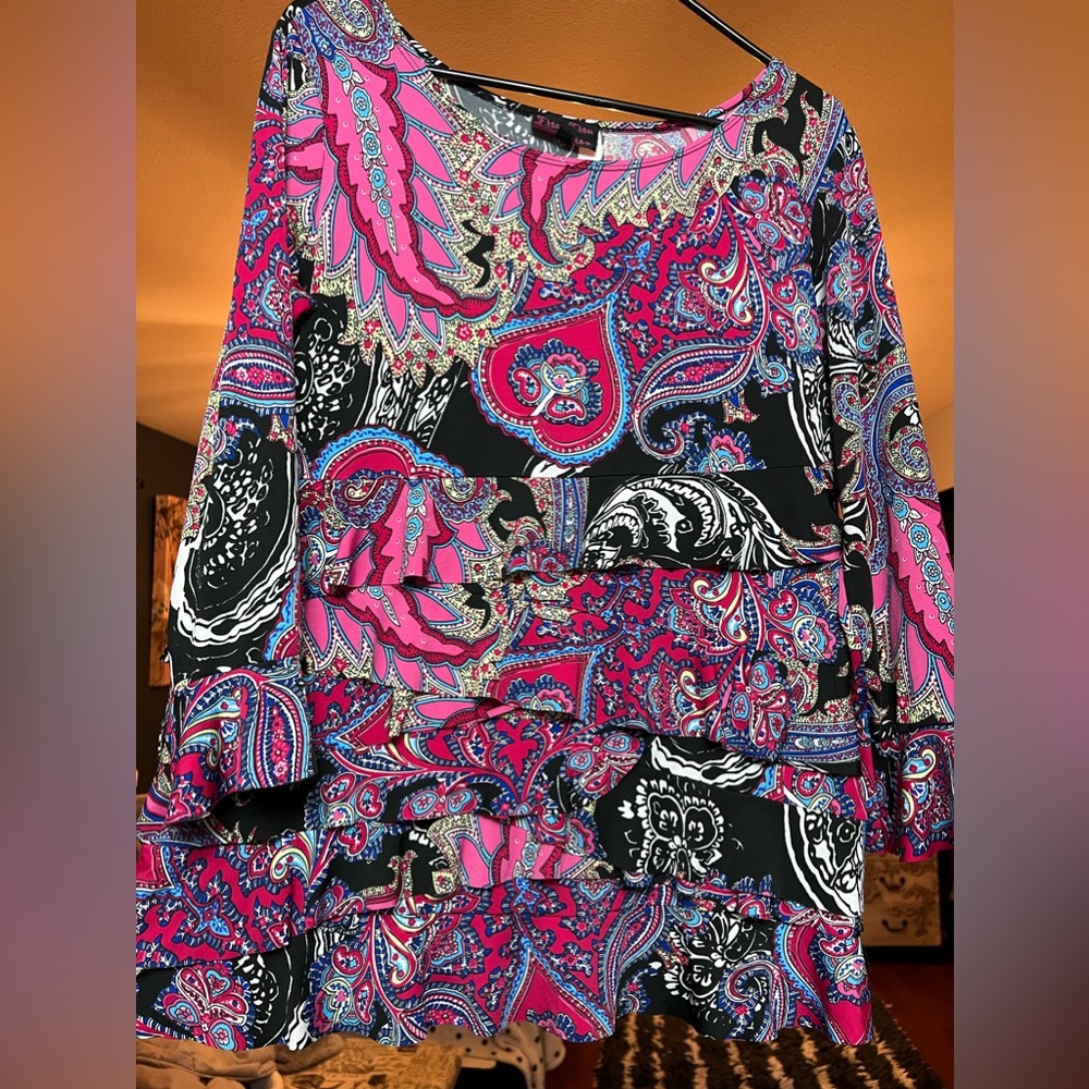 Paisley Ruffled Top - Picture 1 of 2